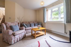 Lounge- click for photo gallery